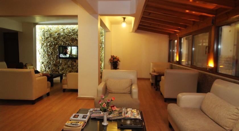Koz Eren Otel Çeşme Luaran gambar