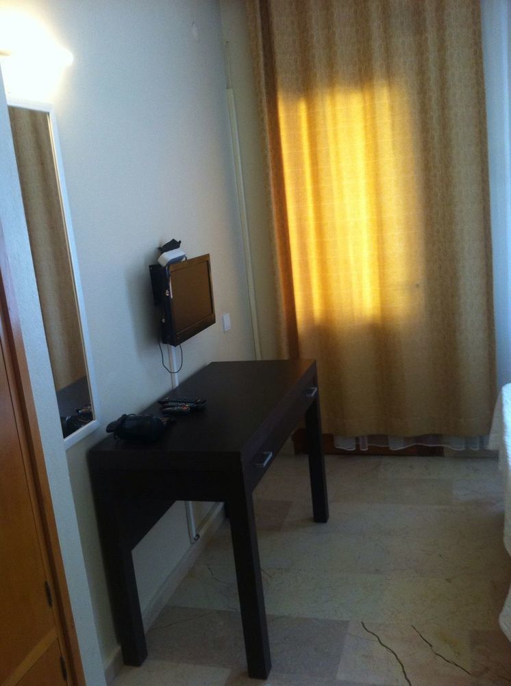 Koz Eren Otel Çeşme Luaran gambar
